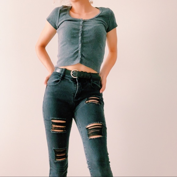 brandy melville dark grey Zelly top! - Picture 3 of 4